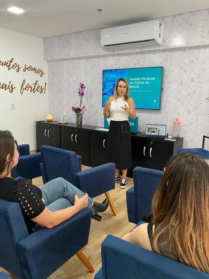 Palestra sobre gestão de salões
